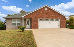 1505 Dew Drop Drive, Marion, IL 62959