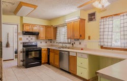 2224 Christine St, Pampa, TX 79065