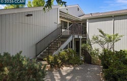 3064 Rossmoor Parkway, Walnut Creek, CA 94595