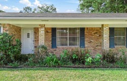 1806 Chestnut Ln, Longview, TX 75604