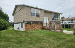 2103 Maple Boulevard, Marshalltown, IA 50158