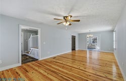 76 Ponds Edge, Hallieford, VA 23035