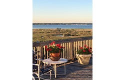 542 Dune Road, Westhampton, NY 11977