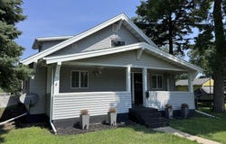 803 NE 3rd Avenue, Aberdeen, SD 57401