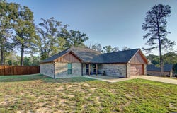 211 Private Road 6292, Mineola, TX 75773