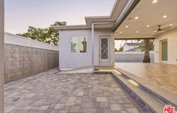 6729 Radford Ave, North Hollywood, CA 91606