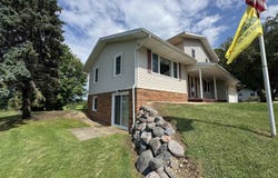 W5642 Rolling Acres Lane, Monroe, WI 53566