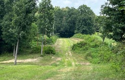 Ewing Ridge Rd, Dunnville, KY 42528