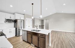 506 Meadow Trail SW, Hartville, OH 44632