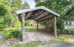 129 Franklin St, Carrabelle, FL 32322