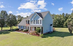 6904 County Place Drive, Hope Mills, NC 28348