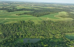 1582 Arbor Rd, Waukon, IA 52172