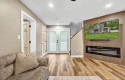 38 Rose Terrace, Auburn, ME 04210