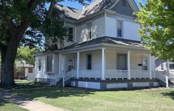 203 N Main St, Pratt, KS 67124