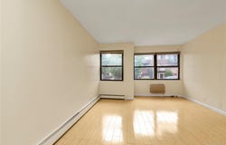 Woodside, NY 11377