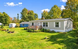 1603 U.S. 1, Freeport, ME 04032