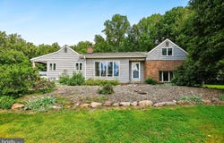 18 WATERGATE CT, SILVER SPRING, MD 20905