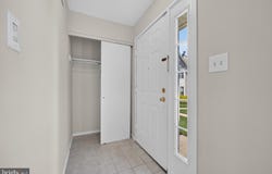 7710 LEXTON PL #B, SPRINGFIELD, VA 22152