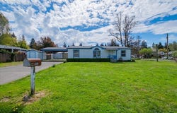 5465 NANDINA St, SweetHome, OR 97386