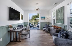 2351 Ocean St, Carlsbad, CA 92008