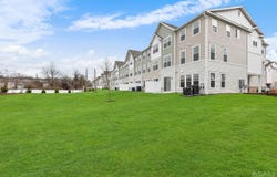 86 Depot Way, Dunellen, NJ 08812