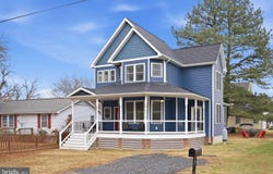 126 4TH STREET, COLONIAL BEACH, VA 22443