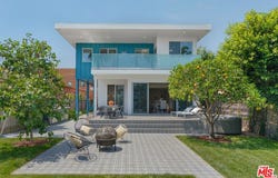 611 Flower Ave, Venice, CA 90291