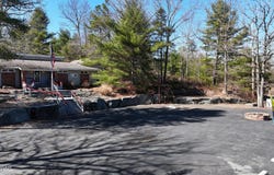 647 Rt 739, Lords Valley, PA 18428
