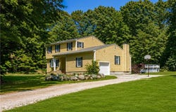 189 Wolf Rock Road, Exeter, RI 02822