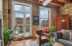 191 N Broadway, Milwaukee, WI 53202