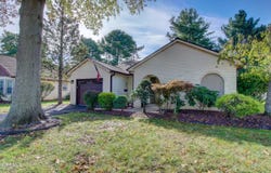 7 Hampton Drive, Marlboro, NJ 07746
