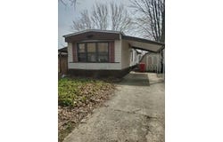238 Hickory Circle, Elyria, OH 44035