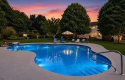 2 William Way, Washington Twp., NJ 07853-3449