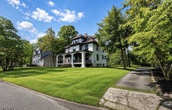 1214 Denmark Rd, Plainfield City, NJ 07062-2015