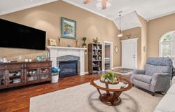 169 Auriel Circle, Maumelle, AR 72113