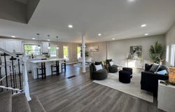 1049 Heather Lane, Munster, IN 46321