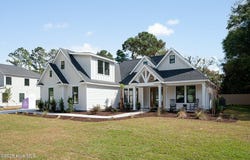 385 Crow Creek Drive NW, Calabash, NC 28467