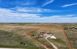 33652 River Road, Benkelman, NE 69021