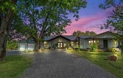 525 County Road 1240, Vinemont, AL 35179