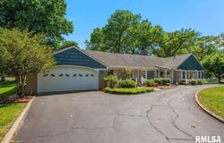 50 W Hazel Dell Lane, Springfield, IL 62703