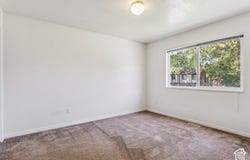 174 E SOUTHWELL St, Ogden, UT 84404