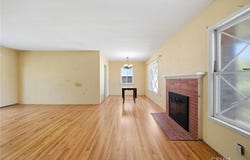 7321 Leescott Avenue, Van Nuys, CA 91406