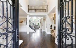 8360 Kenningston Way, Duluth, GA 30097