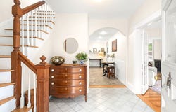 7 Bisson St, Beverly, MA 01915