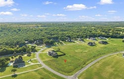 Lucca Lane, Ardmore, OK 73401