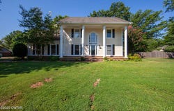 465 Shadow Ridge Drive, Jackson, TN 38305
