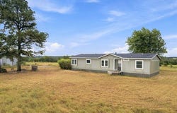 29982 Dustin Road, Henryetta, OK 74437