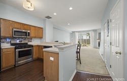 2875 Stonewater Drive, Naperville, IL 60564