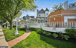 100 1ST Street, KEYPORT, NJ 07735