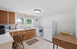 976 County Road T, Marshall, WI 53559